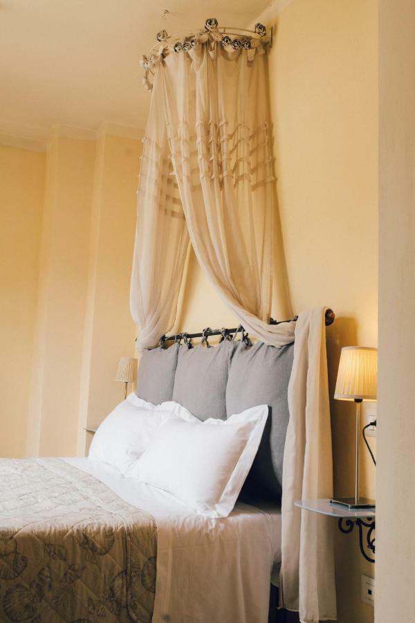 B&B Life Style Novecento Florencia Exterior foto